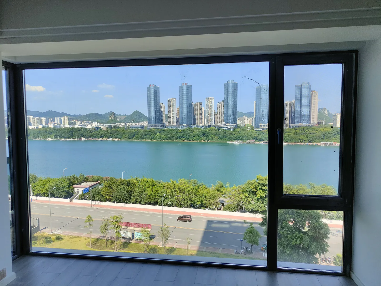 聊城换窗市场调研：春季灰尘进屋，到底该查纱窗还是密封？配图1